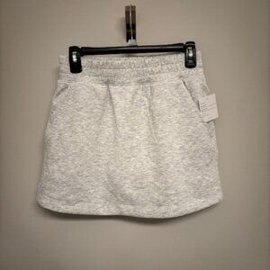 Yogalicious Scuba Zuri Skort Gray With Pockets Small